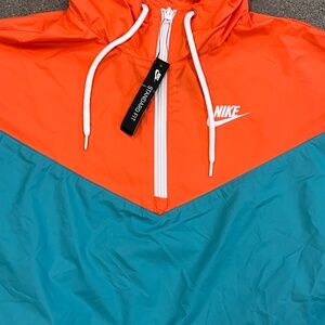 NWT Nike Standard Fit Two Tone Light Jacket Sz XS